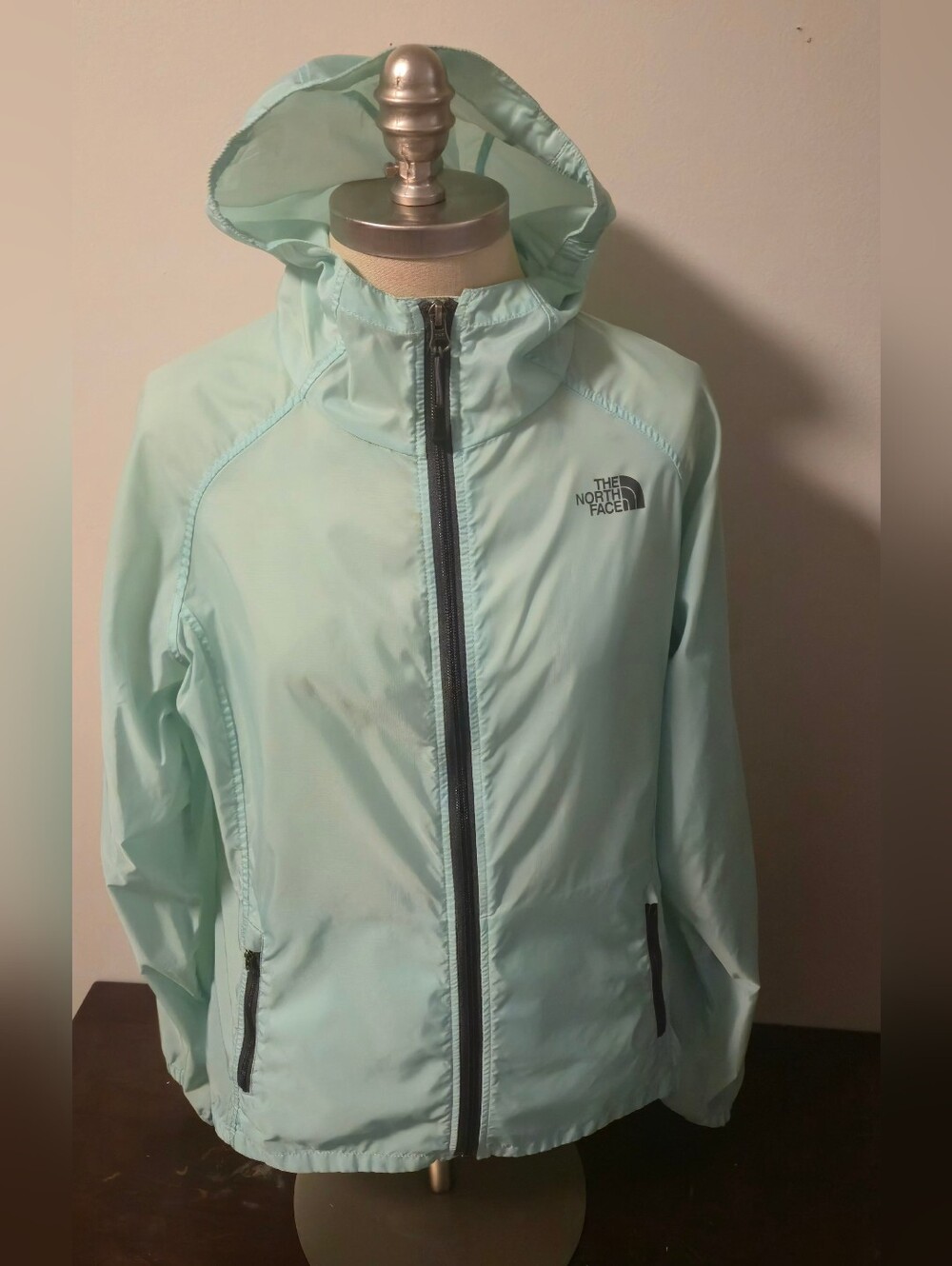 The North Face Mint Green Hooded Windbreaker Jacket Medium